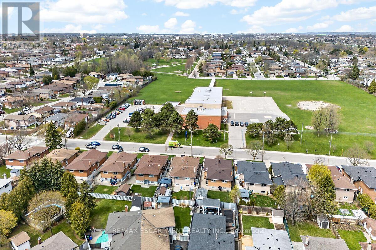 35 Rangeview Court, Hamilton, Ontario  L8W 1J5 - Photo 48 - X13041058