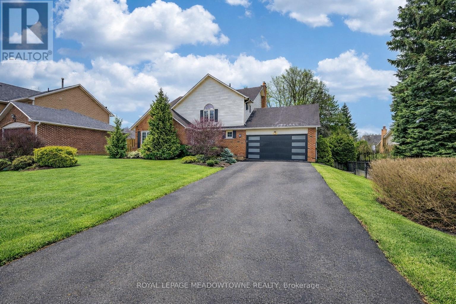 8 WADSWORTH CIRCLE, Brampton, Ontario