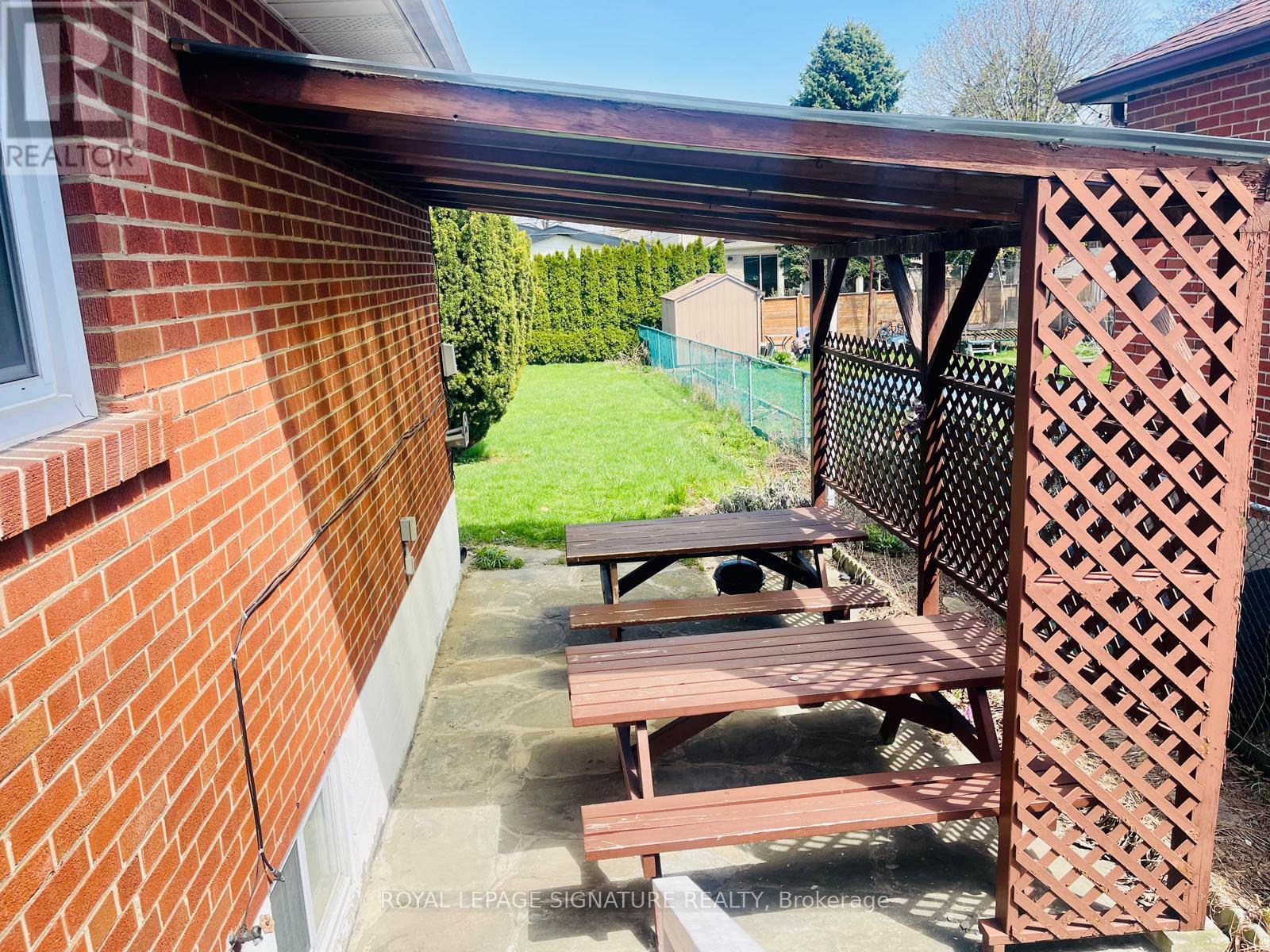 7 Placid Road, Toronto, Ontario  M8Z 4A3 - Photo 31 - W13038642