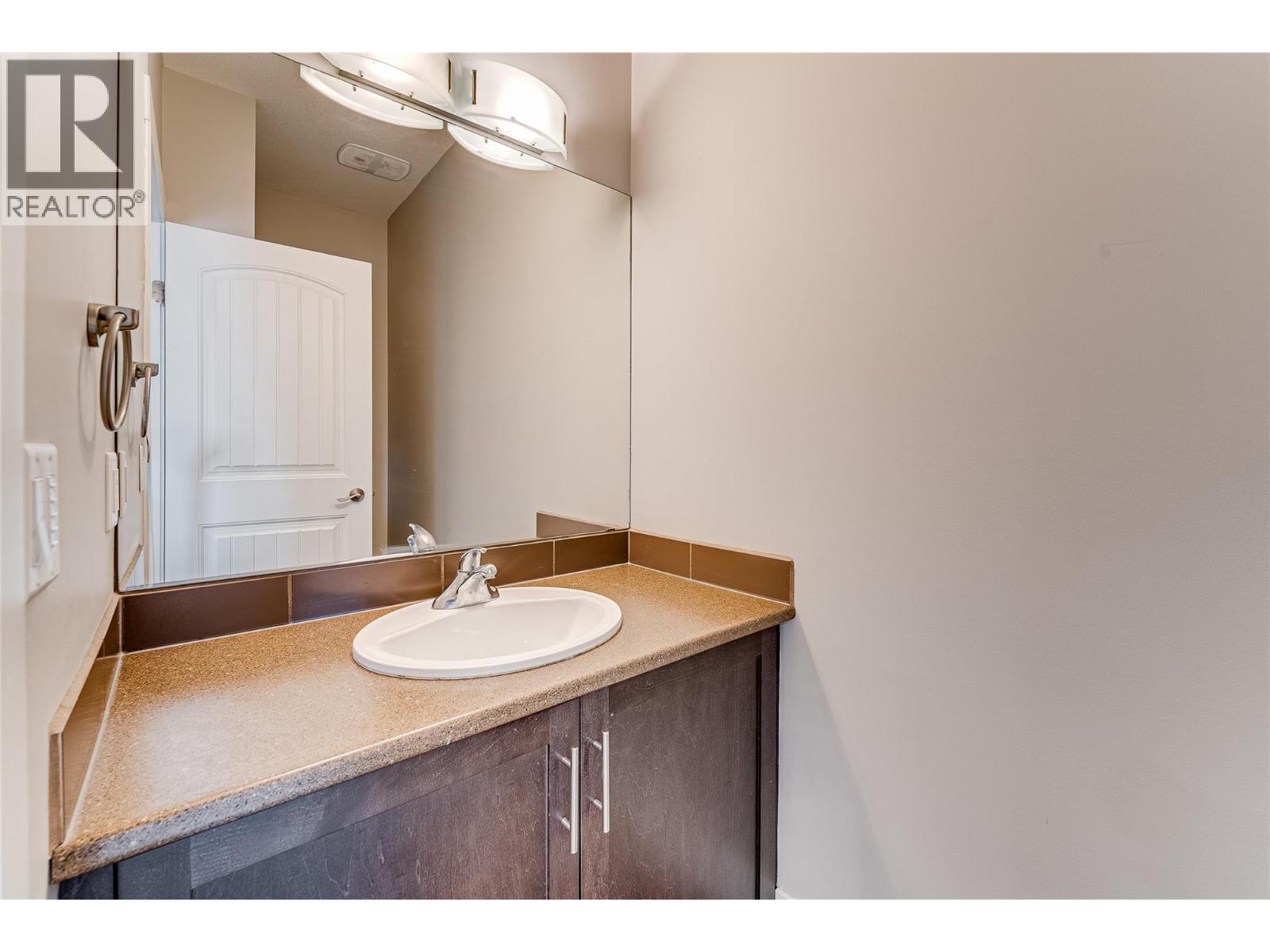 995 Mt. Ida Drive Unit# 4, Vernon, British Columbia  V1B 4C3 - Photo 18 - 10382625