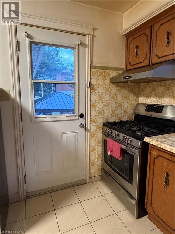 10 Fairington Crescent Unit# Upper, Hamilton, Ontario  L8E 3N4 - Photo 8 - 40824000