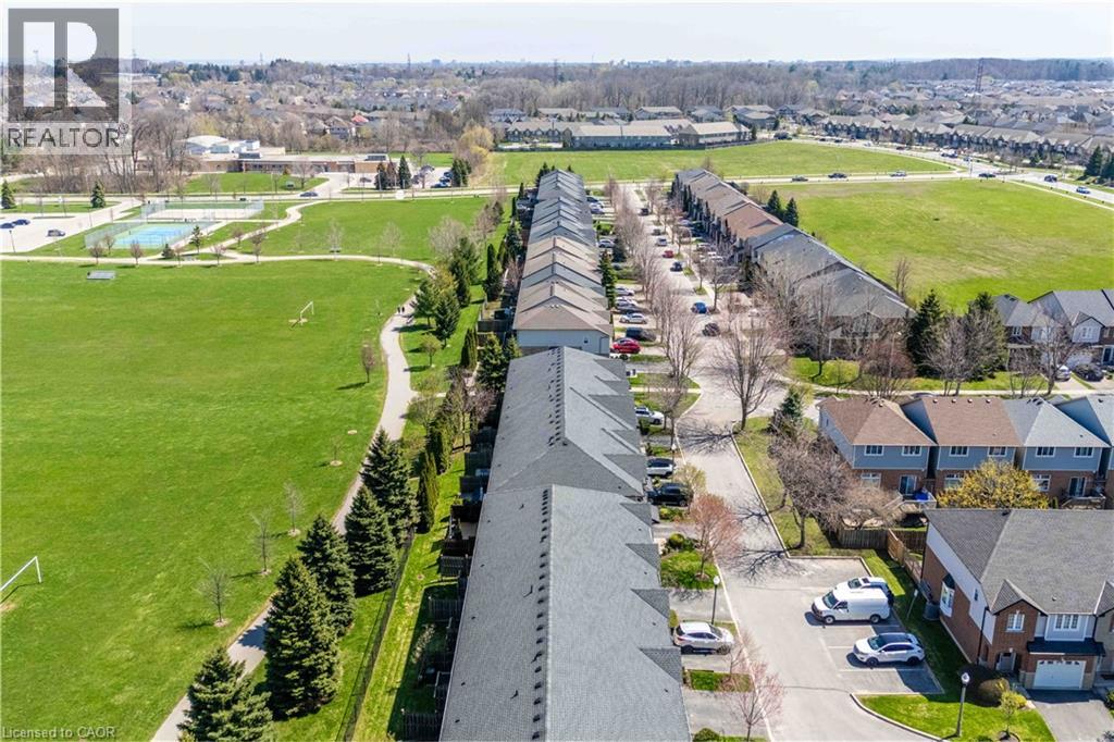 232 Stonehenge Drive Unit# 26, Ancaster, Ontario  L9K 1R5 - Photo 37 - 40823939