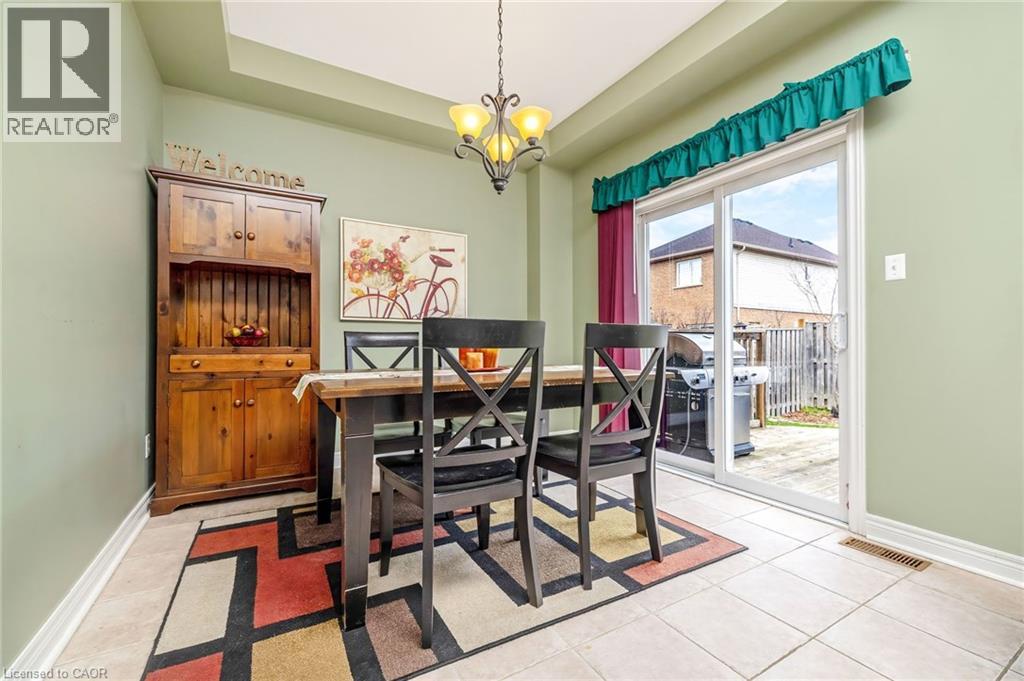 305 Teetzel Drive, Milton, Ontario  L9T 0B1 - Photo 13 - 40823678