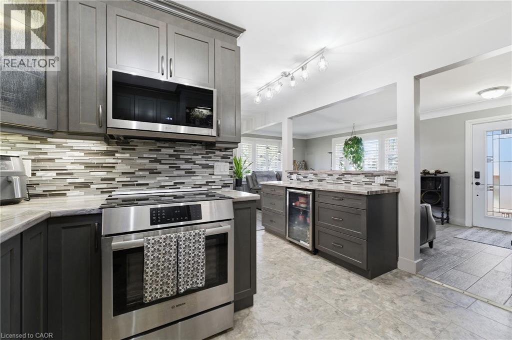 393 Nelson Street, Brantford, Ontario  N3S 4E6 - Photo 14 - 40823340