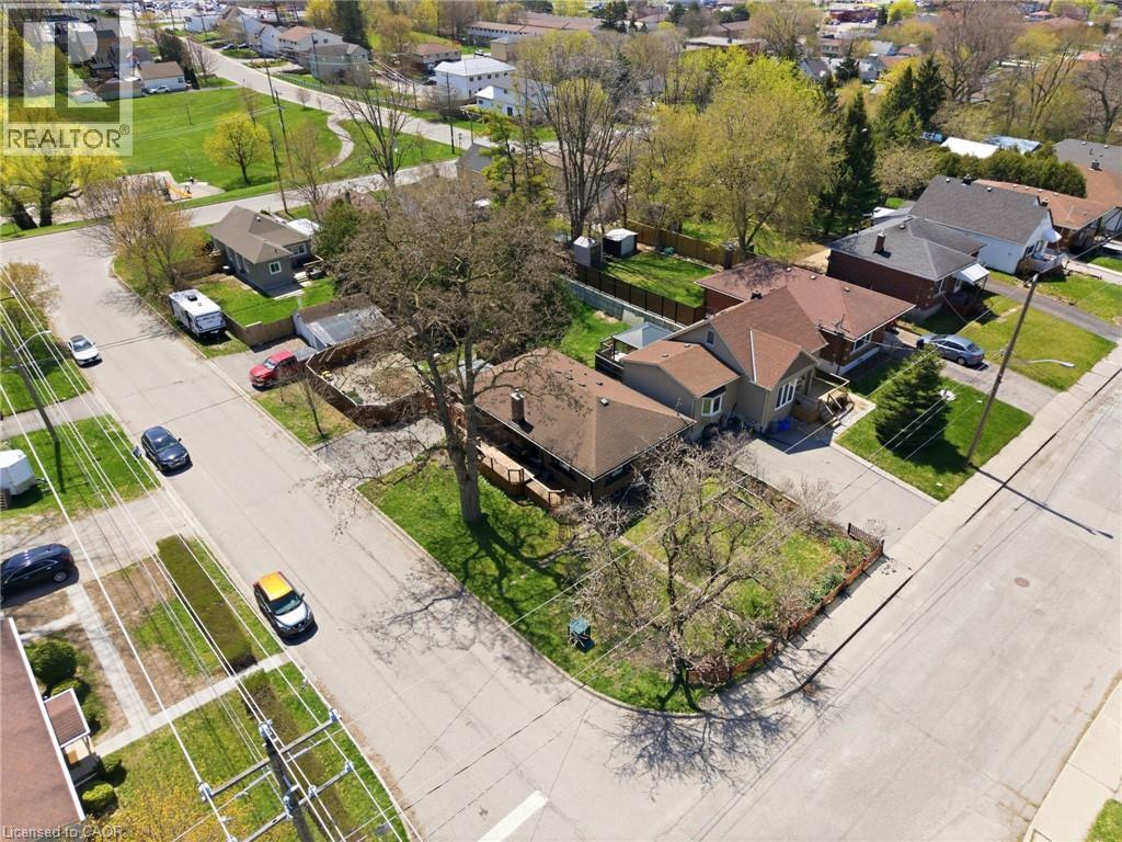 393 Nelson Street, Brantford, Ontario  N3S 4E6 - Photo 6 - 40823340