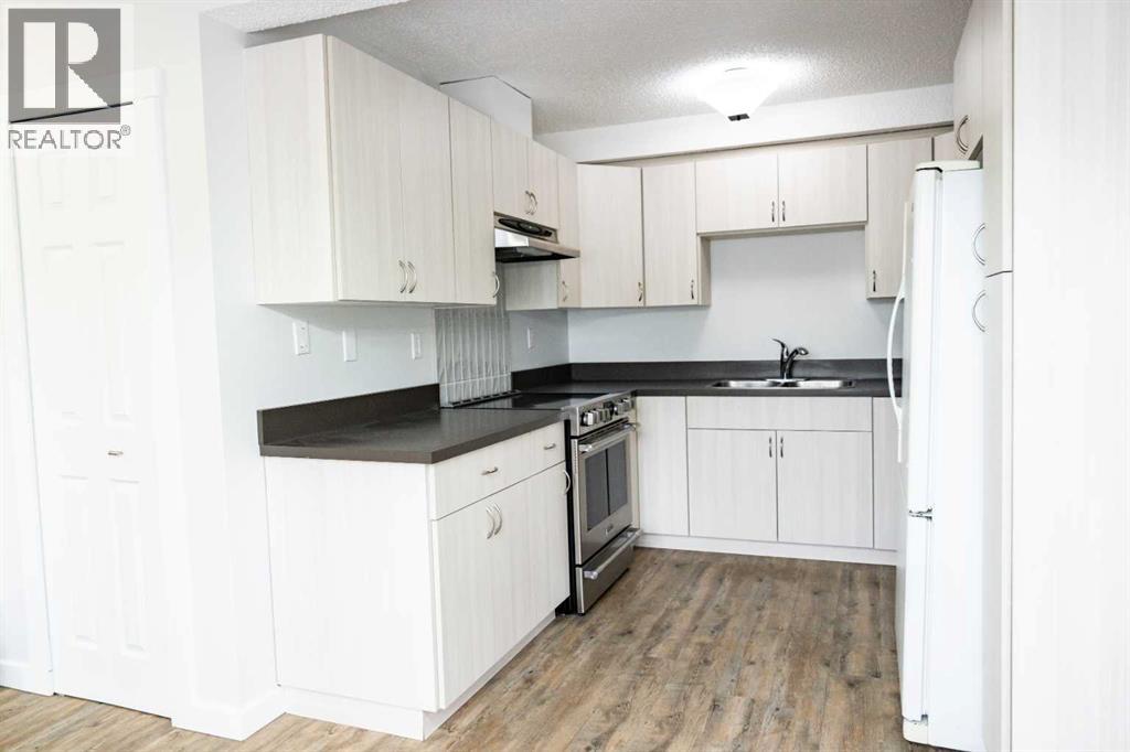 310, 457 Collinge Road, Hinton, Alberta  t7v 1k8 - Photo 5 - A2302176