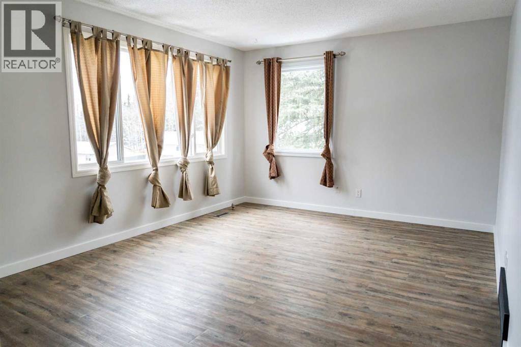 310, 457 Collinge Road, Hinton, Alberta  t7v 1k8 - Photo 8 - A2302176