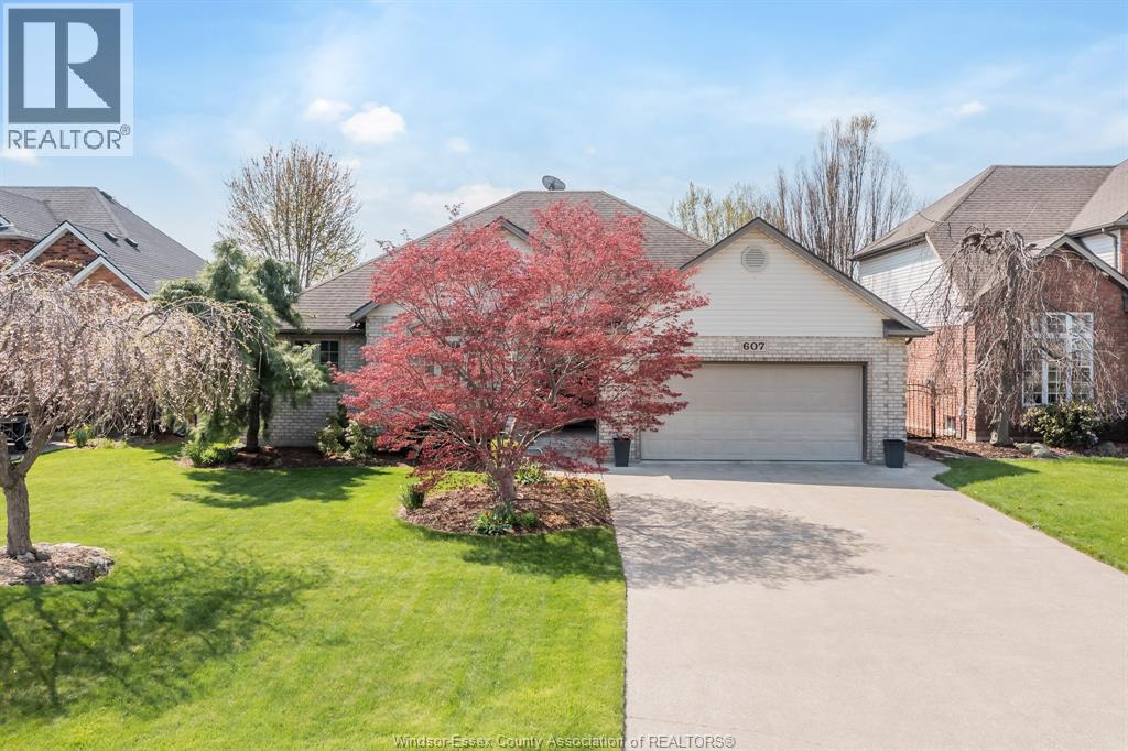 607 George Kennedy, Lakeshore, Ontario  N8L 0Z9 - Photo 2 - 26009069