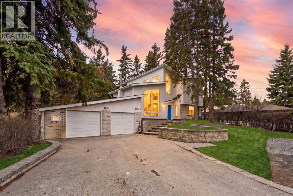 8003 33 Avenue Nw, Calgary, Alberta  T3B 1L5 - Photo 1 - A2304742