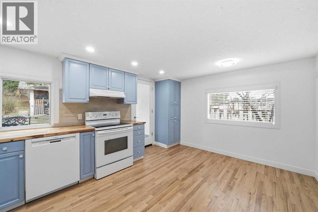 8003 33 Avenue Nw, Calgary, Alberta  T3B 1L5 - Photo 12 - A2304742