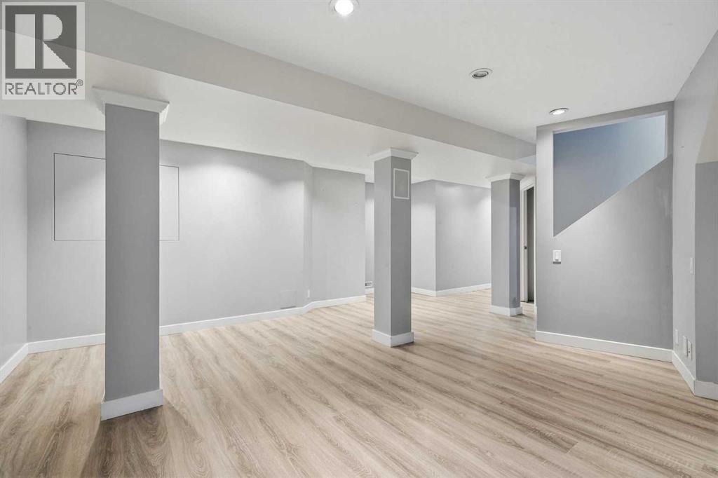 8003 33 Avenue Nw, Calgary, Alberta  T3B 1L5 - Photo 32 - A2304742