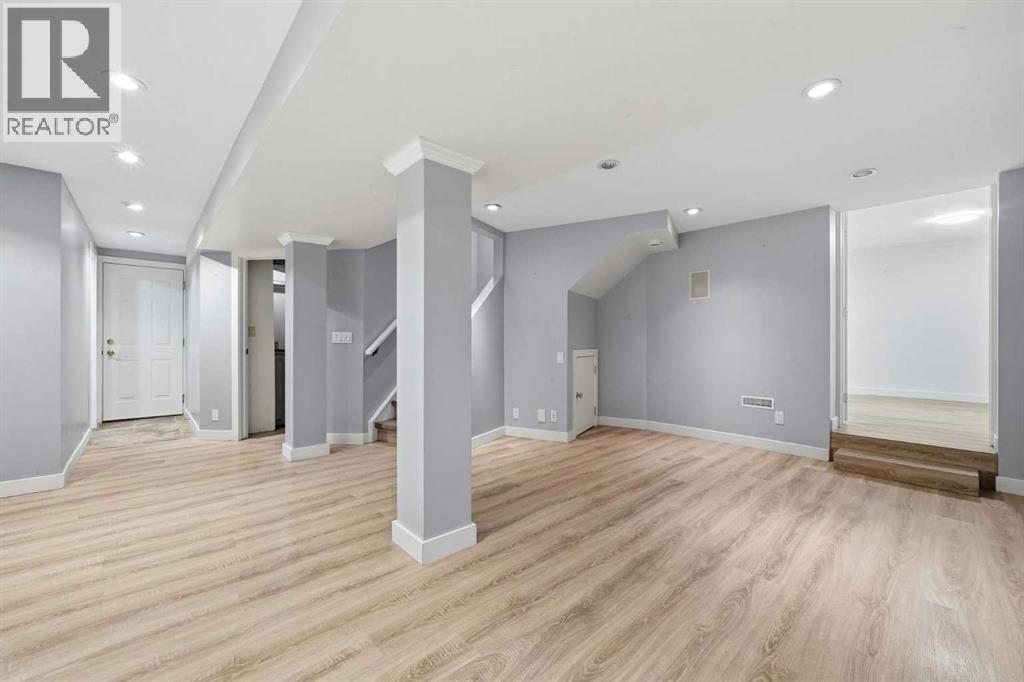 8003 33 Avenue Nw, Calgary, Alberta  T3B 1L5 - Photo 33 - A2304742