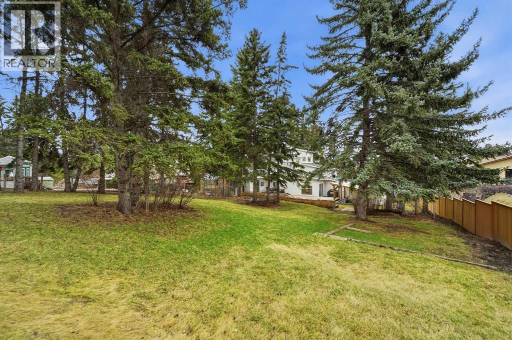 8003 33 Avenue Nw, Calgary, Alberta  T3B 1L5 - Photo 49 - A2304742