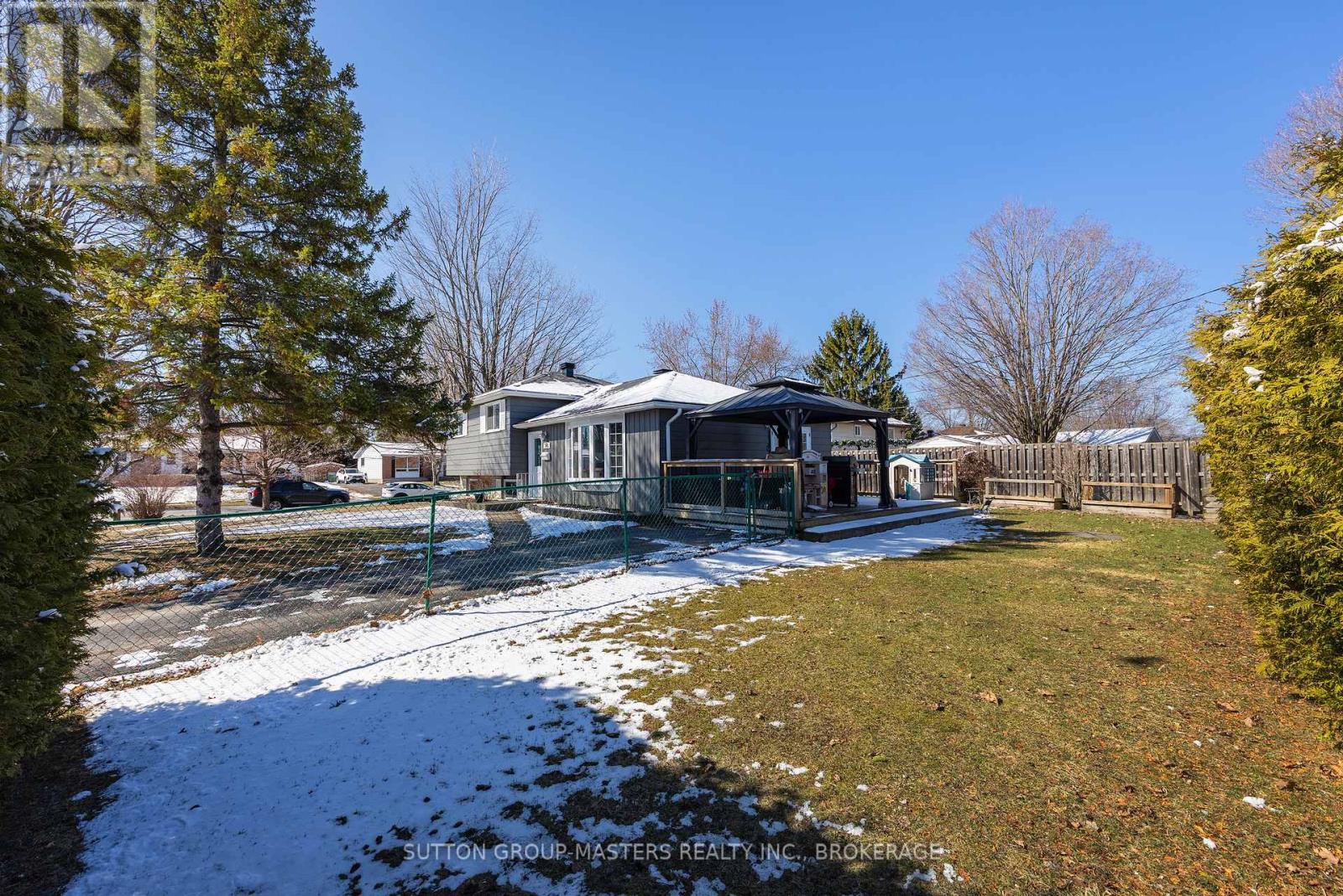 745 Louis Street, Kingston, Ontario  K7M 6M7 - Photo 9 - X13041198