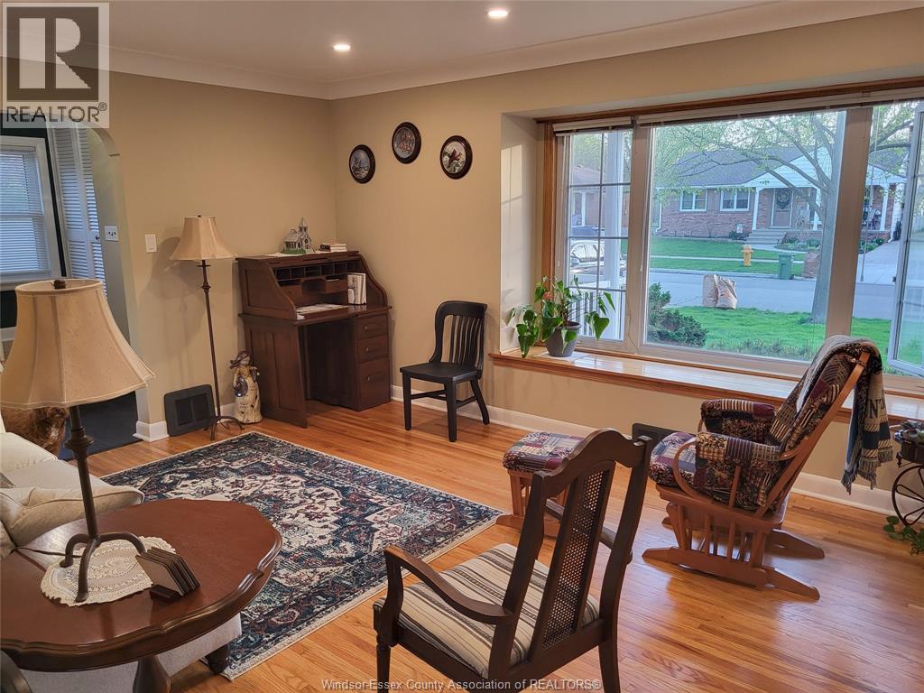 1038 Janisse, Windsor, Ontario  N8S 2W1 - Photo 4 - 26009107