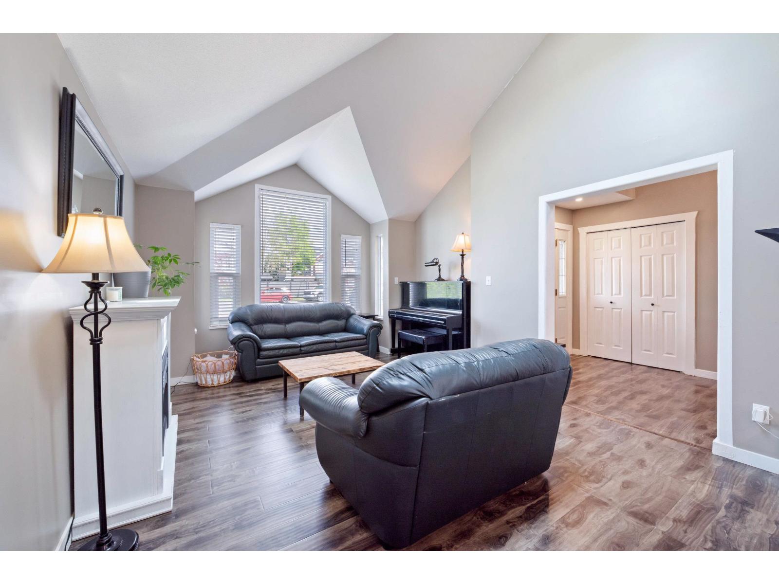 35408 Lethbridge Drive, Abbotsford, British Columbia  V3G 1J7 - Photo 6 - R3115174