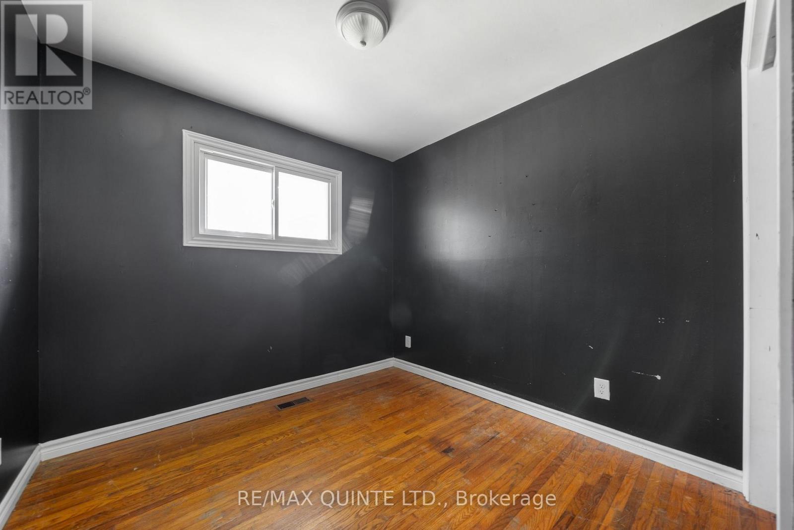 403 Whites Road, Quinte West, Ontario  K8V 5P5 - Photo 23 - X13041312