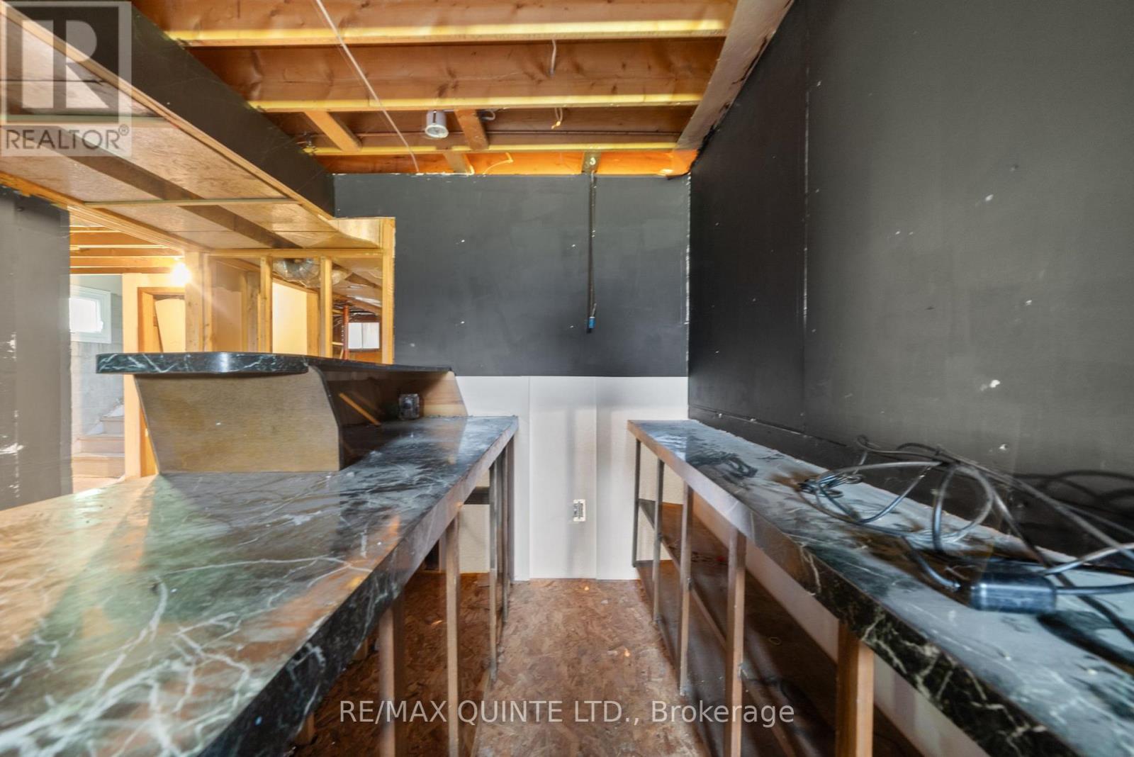 403 Whites Road, Quinte West, Ontario  K8V 5P5 - Photo 31 - X13041312