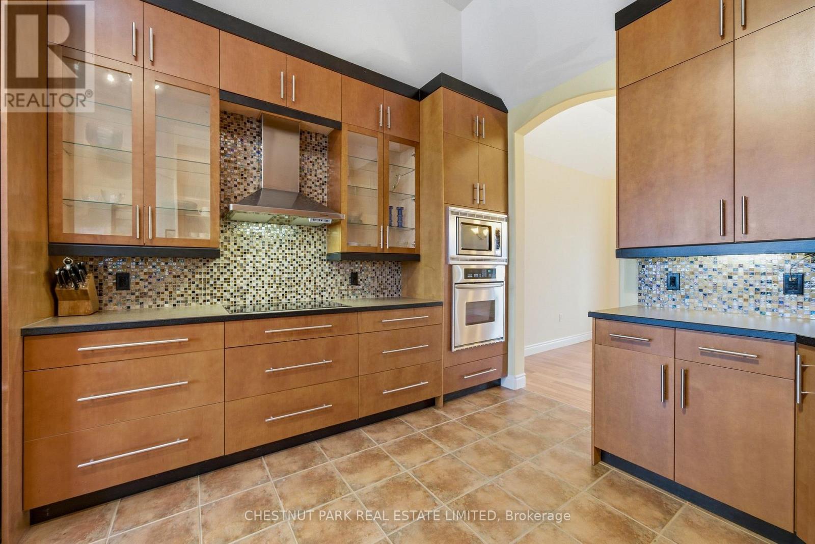 1167 County Rd 18, Prince Edward County, Ontario  K0K 1P0 - Photo 13 - X13041418