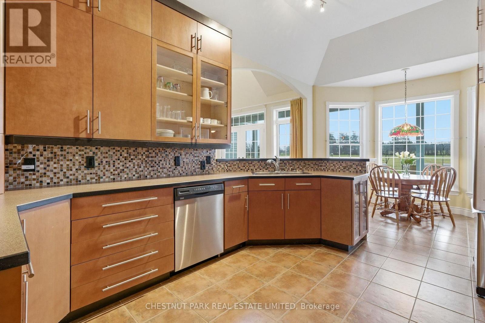 1167 County Rd 18, Prince Edward County, Ontario  K0K 1P0 - Photo 14 - X13041418