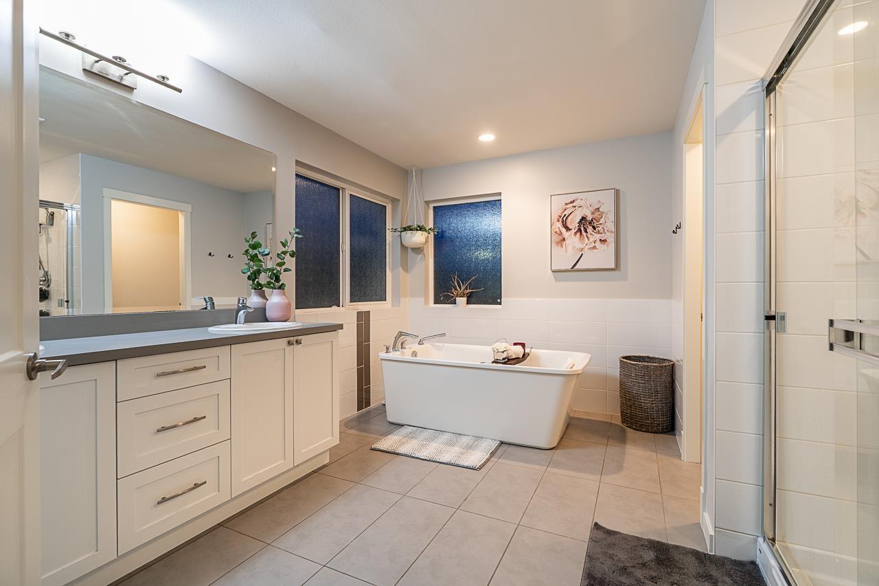 27563 27a Avenue, Langley, British Columbia  V4W 0C4 - Photo 18 - R3115177