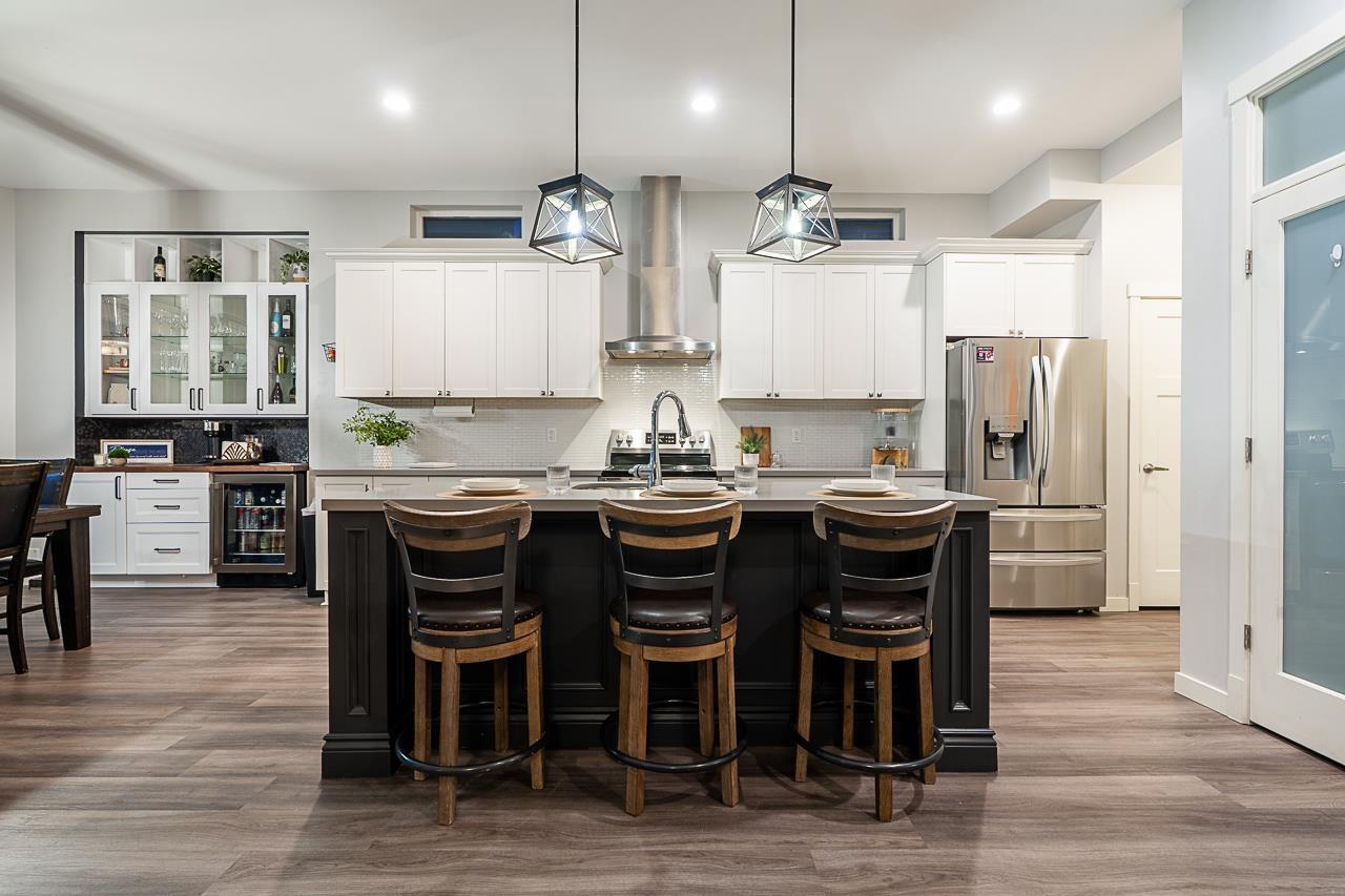 27563 27a Avenue, Langley, British Columbia  V4W 0C4 - Photo 4 - R3115177