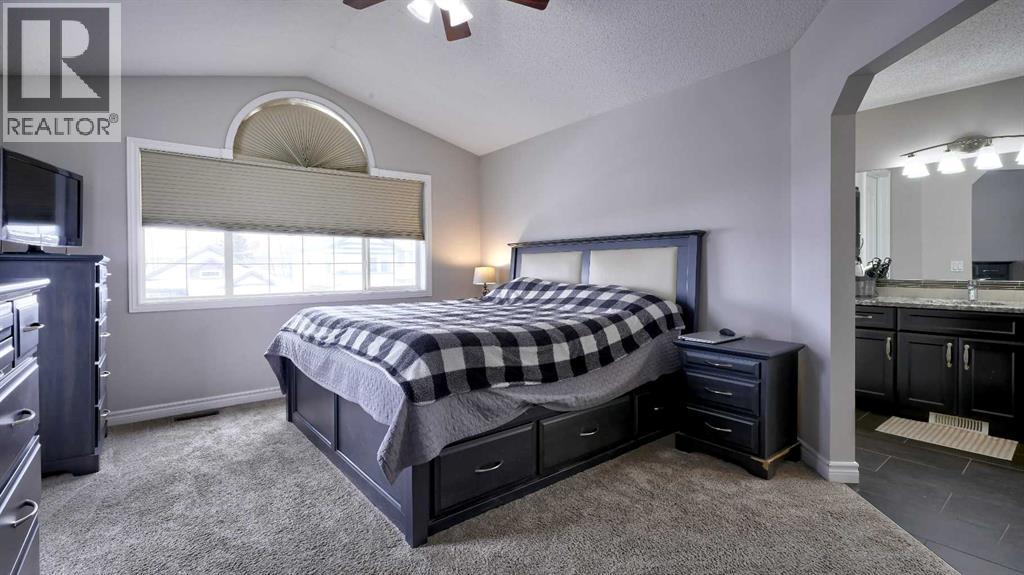 139 Coopers Close SW, Airdrie, Alberta  T4B 2X1 - Photo 22 - A2297790