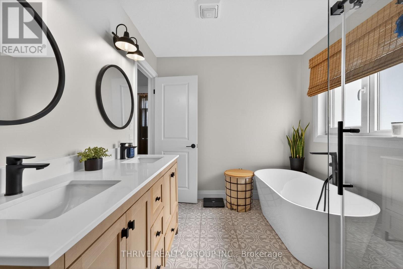 2605 Evans Boulevard, London South, Ontario  N6M 0B2 - Photo 22 - X13041510