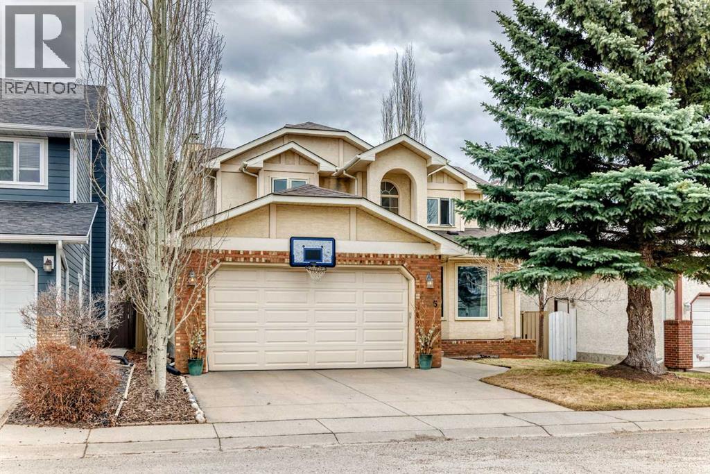 5 Woodmark Place SW, Calgary, Alberta