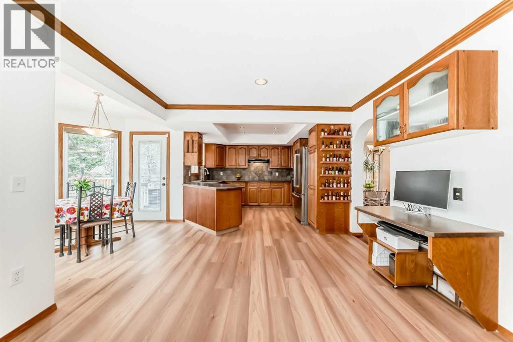 5 Woodmark Place Sw, Calgary, Alberta  T2W 6A2 - Photo 23 - A2304368