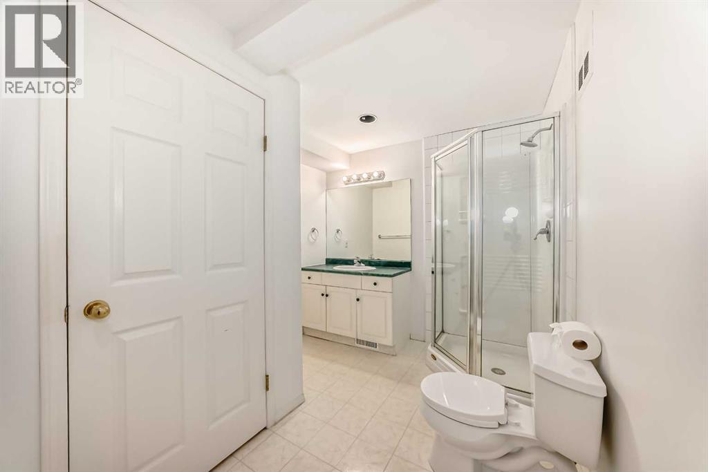 5 Woodmark Place Sw, Calgary, Alberta  T2W 6A2 - Photo 43 - A2304368