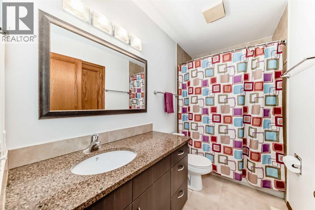 5 Woodmark Place Sw, Calgary, Alberta  T2W 6A2 - Photo 39 - A2304368