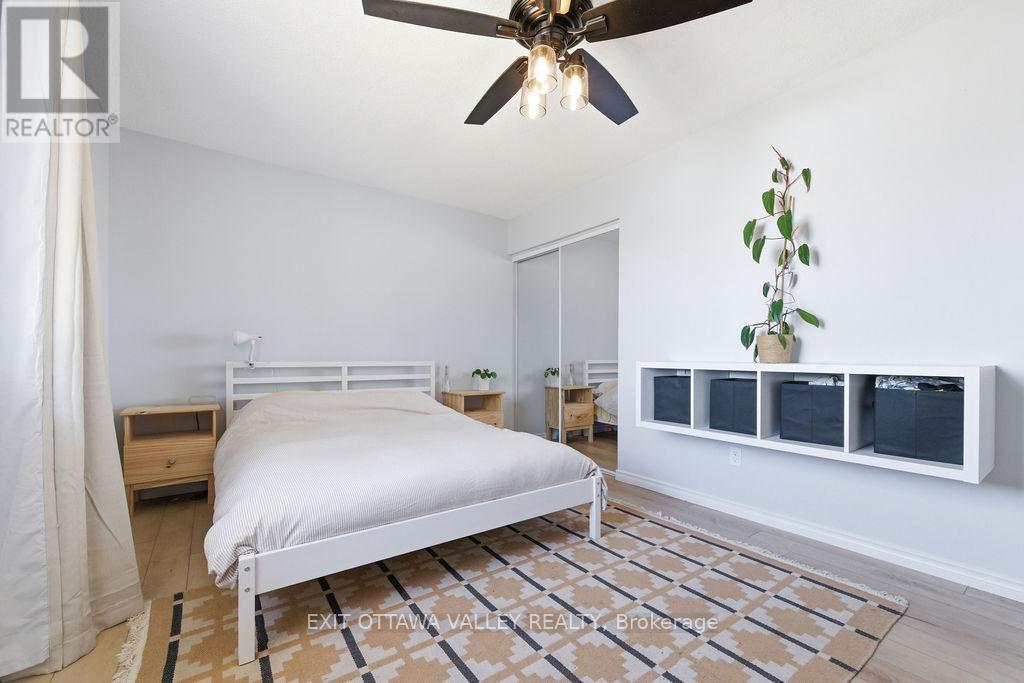 587 Alfred Street E, Pembroke, Ontario  K8A 8A2 - Photo 13 - X13041214