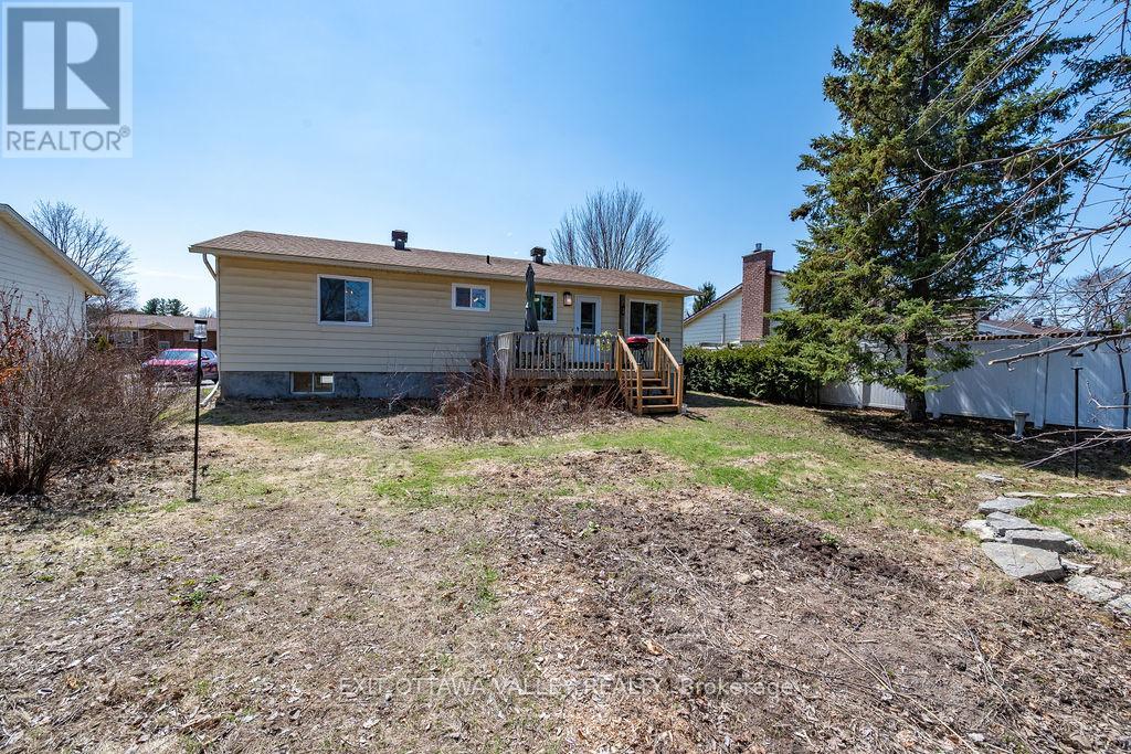 587 Alfred Street E, Pembroke, Ontario  K8A 8A2 - Photo 26 - X13041214