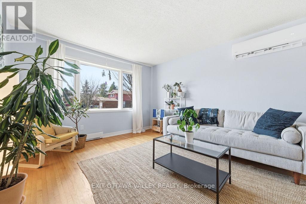 587 Alfred Street E, Pembroke, Ontario  K8A 8A2 - Photo 4 - X13041214