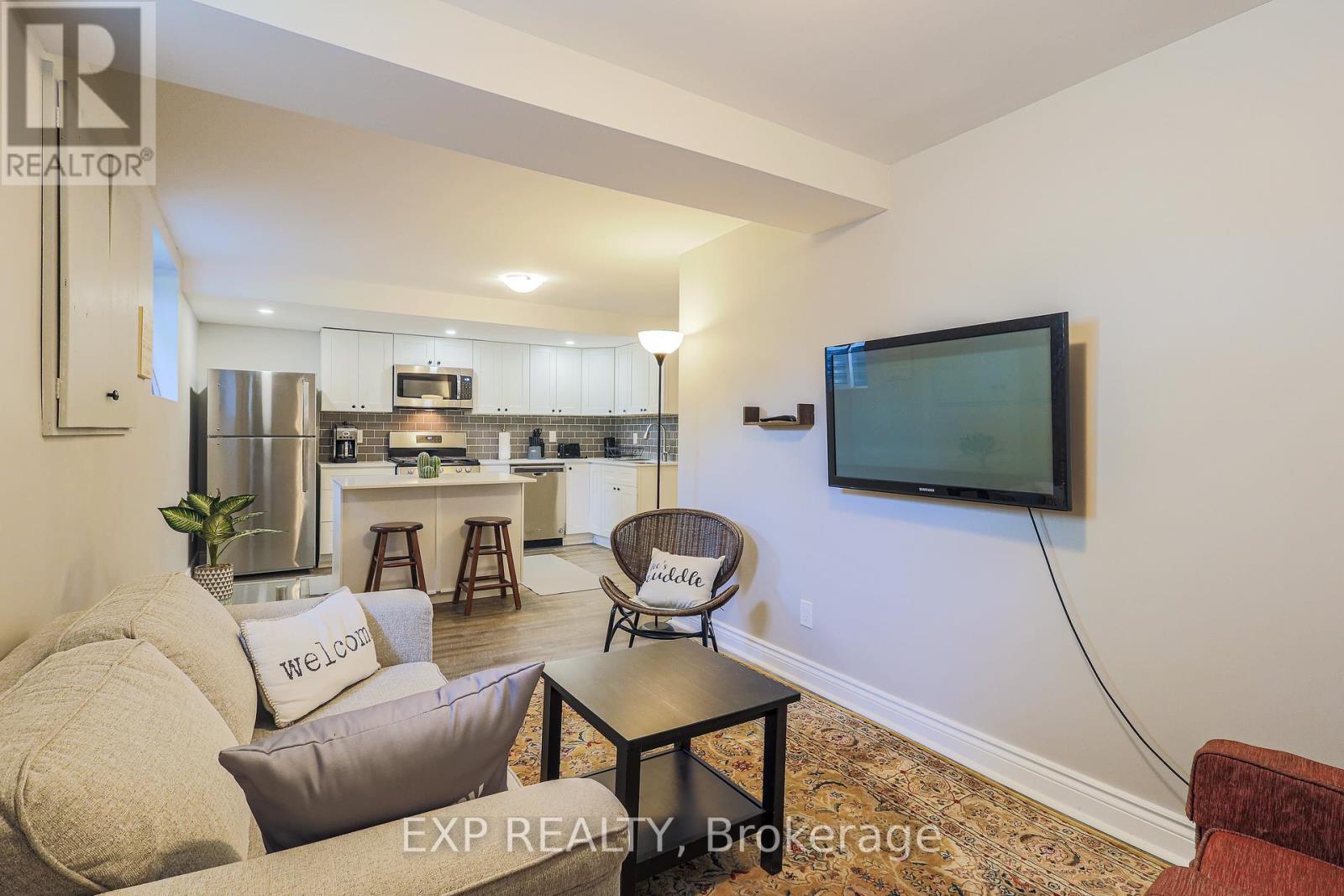 B - 1861 Arizona Avenue, Ottawa, Ontario  K1H 6Z5 - Photo 2 - X13041192