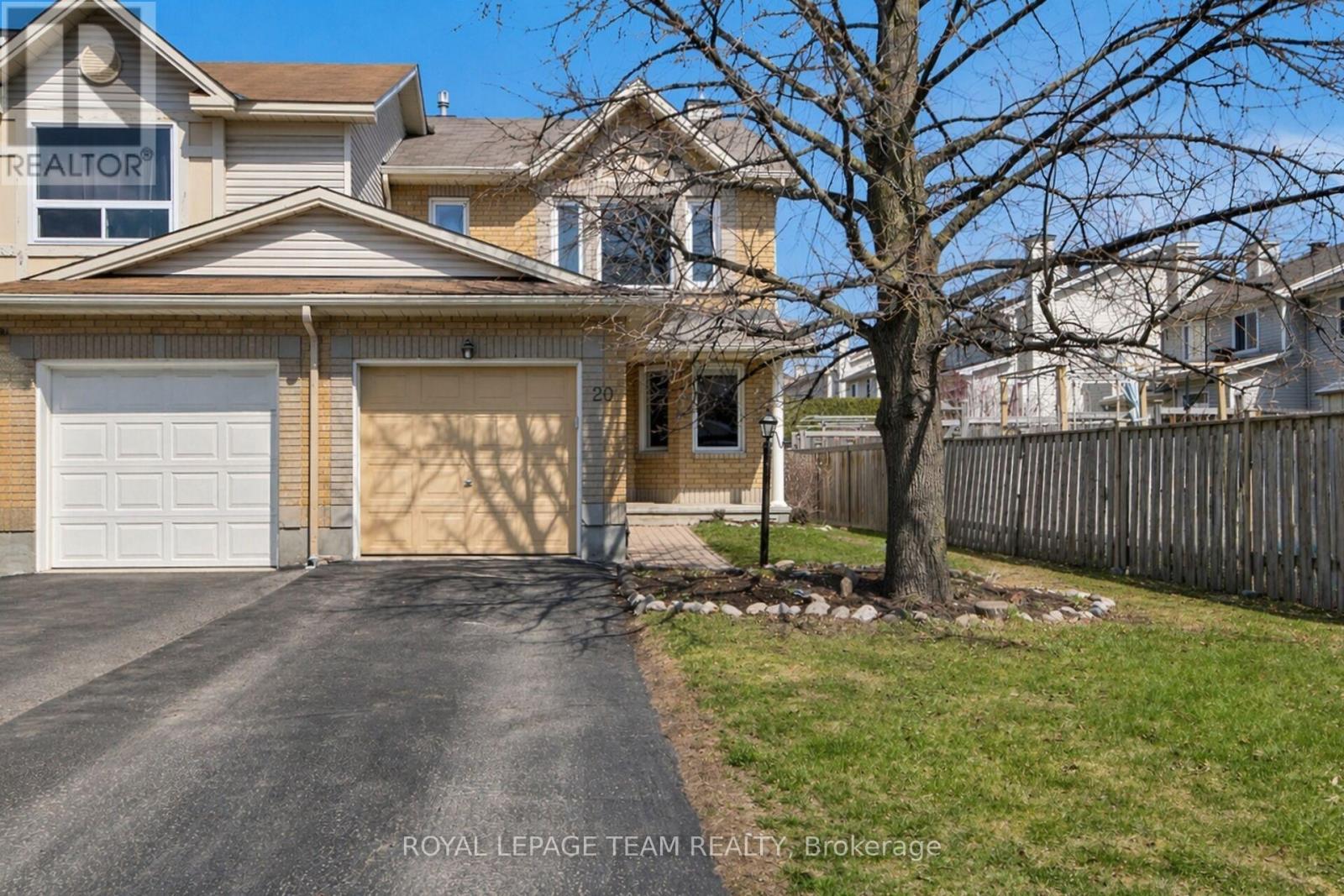 207 BEATRICE DRIVE, ottawa, Ontario