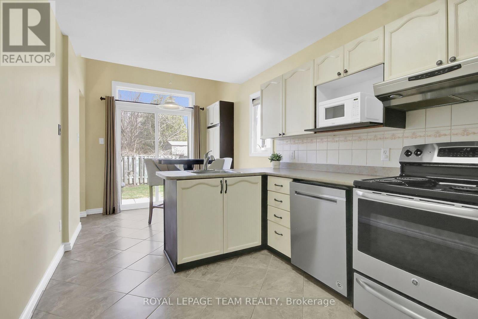 207 Beatrice Drive, Ottawa, Ontario  K2J 4P1 - Photo 13 - X13041400