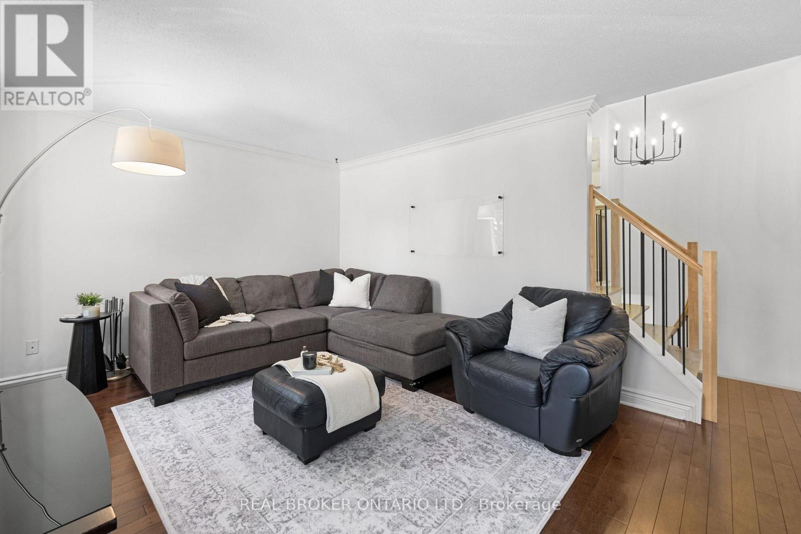 2058 Wildflower Drive, Ottawa, Ontario  K1E 3R3 - Photo 27 - X13041478