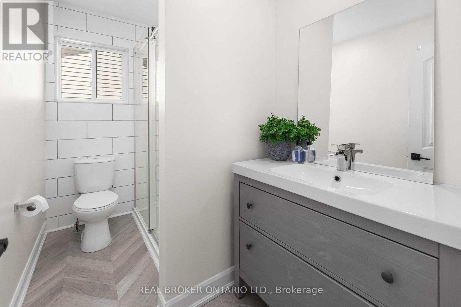 2058 Wildflower Drive, Ottawa, Ontario  K1E 3R3 - Photo 33 - X13041478