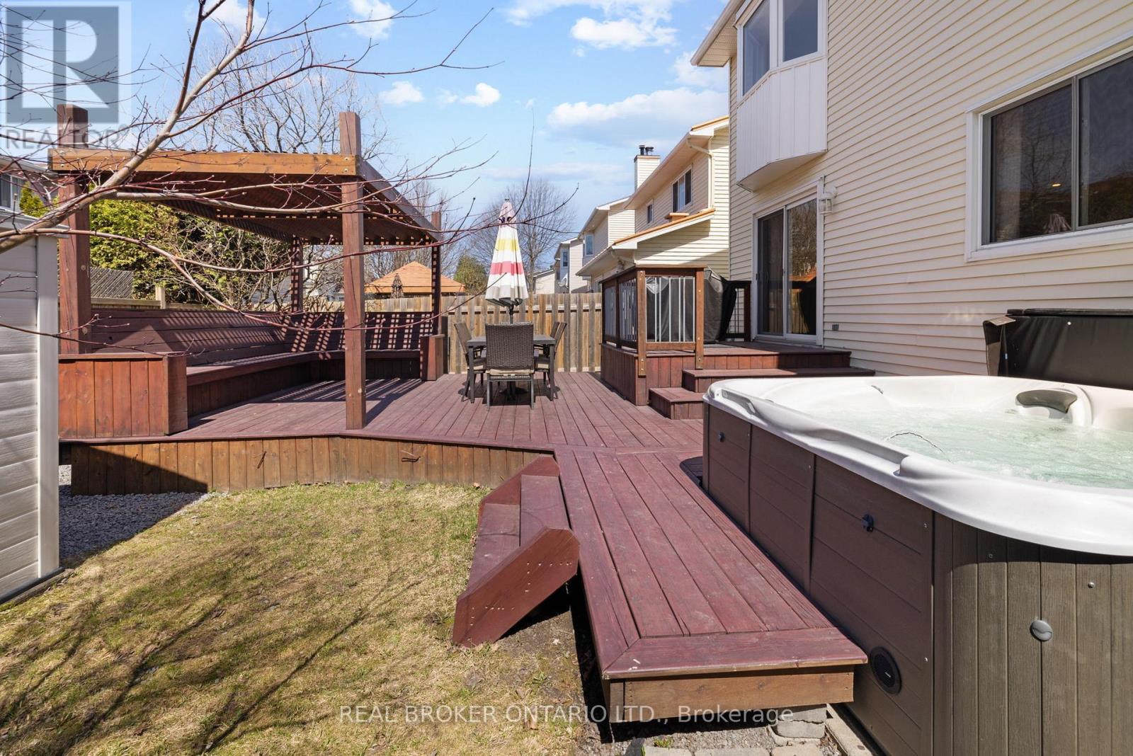 2058 Wildflower Drive, Ottawa, Ontario  K1E 3R3 - Photo 46 - X13041478