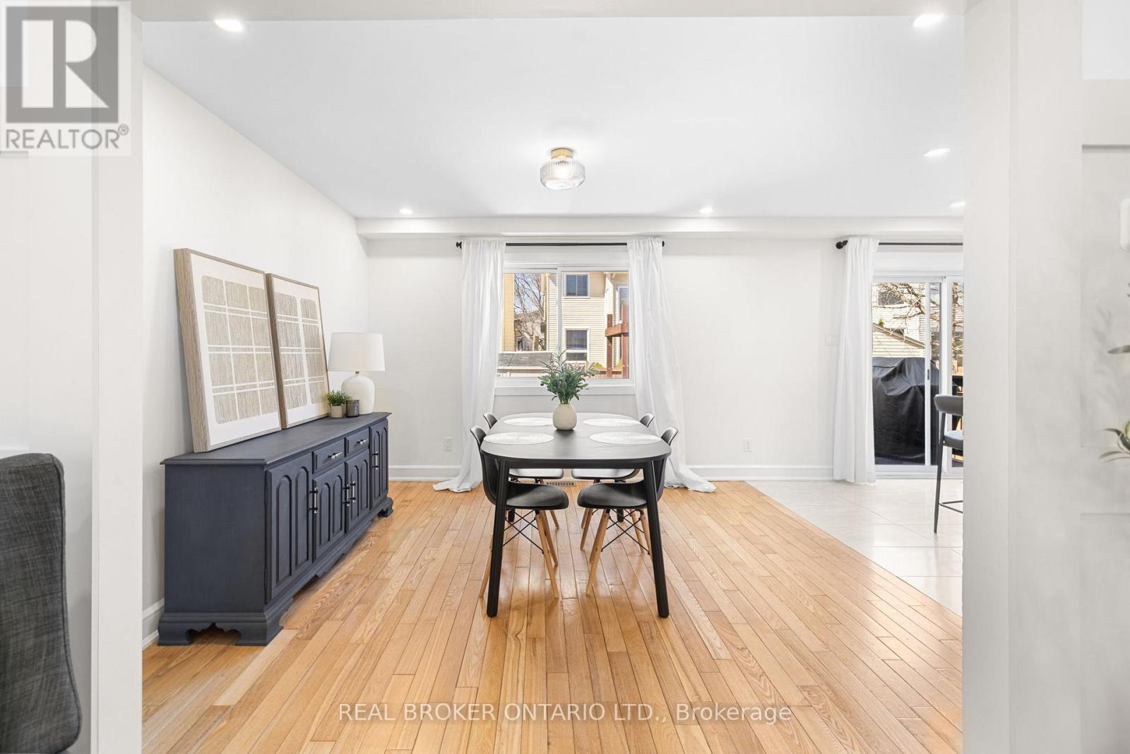 2058 Wildflower Drive, Ottawa, Ontario  K1E 3R3 - Photo 9 - X13041478