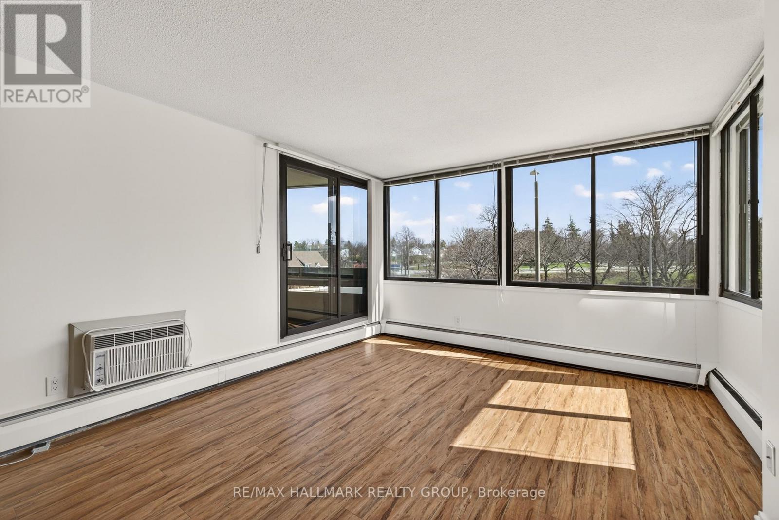 306 - 415 Greenview Avenue, Ottawa, Ontario  K2B 8G5 - Photo 10 - X13041512