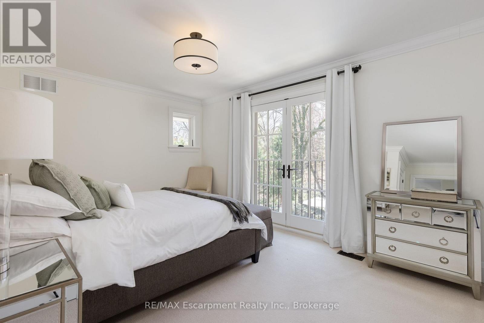 444 Drummond Road, Oakville, Ontario  L6J 4L4 - Photo 24 - W13041350