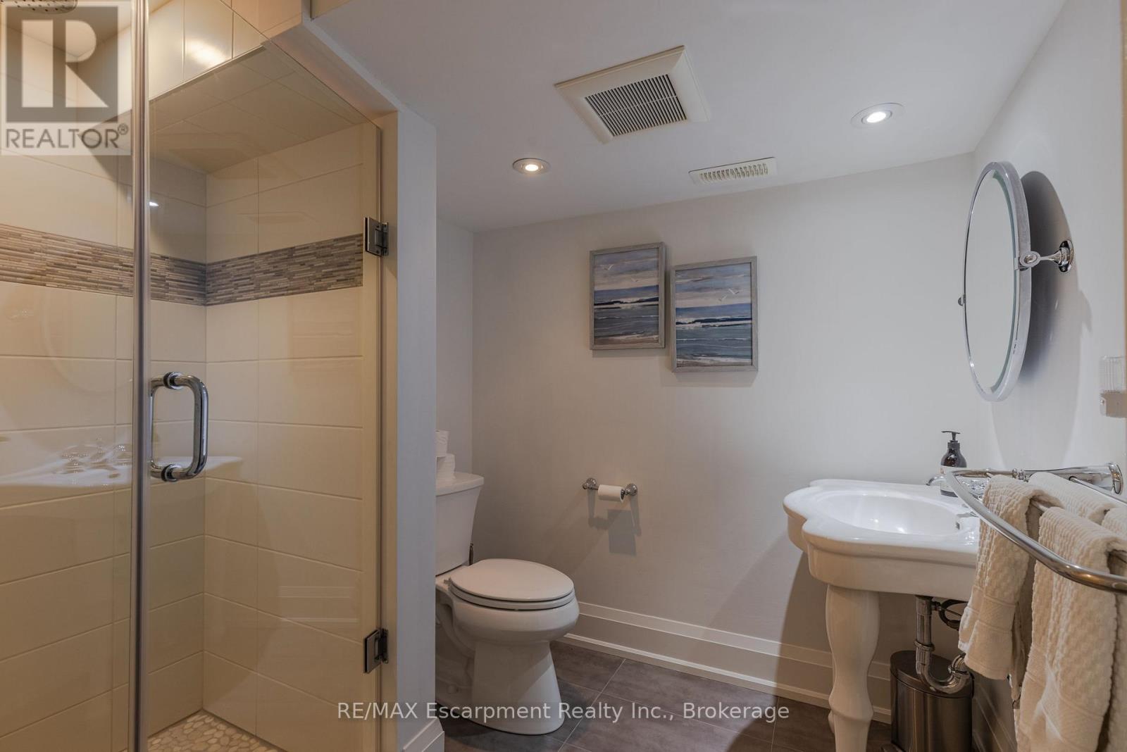 444 Drummond Road, Oakville, Ontario  L6J 4L4 - Photo 29 - W13041350