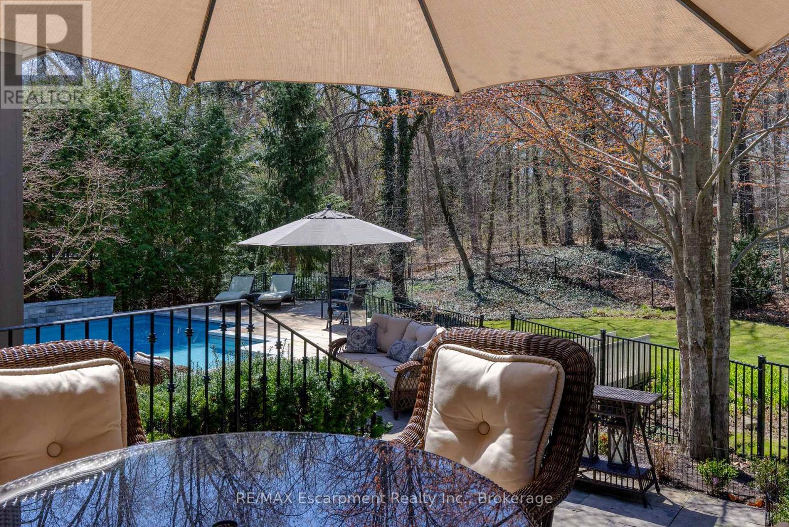 444 Drummond Road, Oakville, Ontario  L6J 4L4 - Photo 37 - W13041350