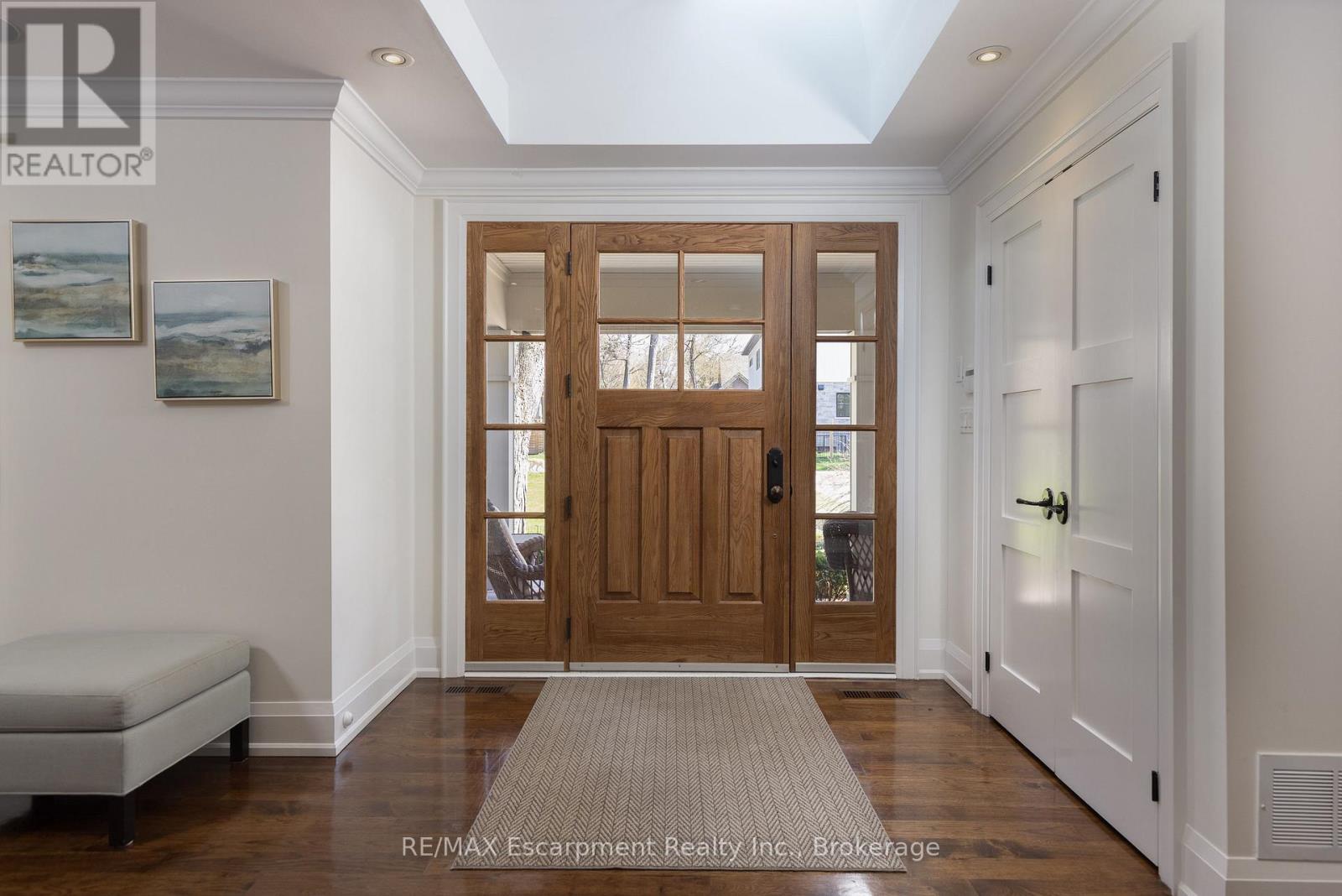 444 Drummond Road, Oakville, Ontario  L6J 4L4 - Photo 4 - W13041350