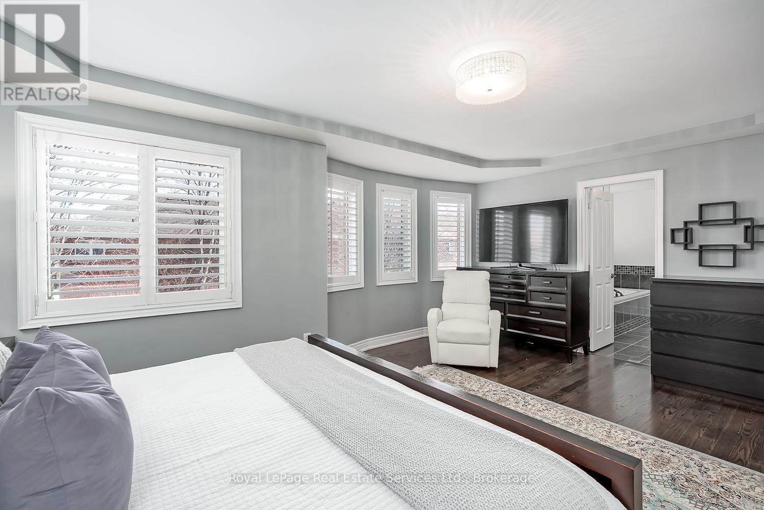 5447 Freshwater Drive, Mississauga, Ontario  L5M 0J8 - Photo 24 - W13041548