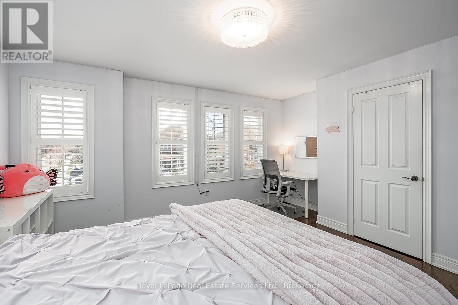 5447 Freshwater Drive, Mississauga, Ontario  L5M 0J8 - Photo 28 - W13041548