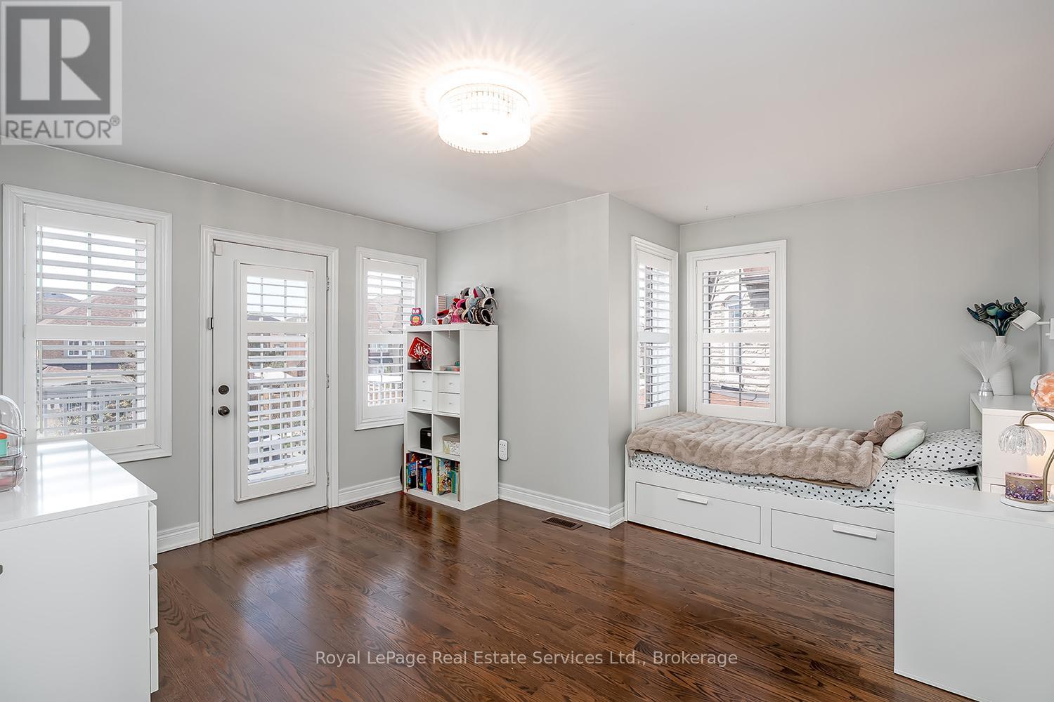 5447 Freshwater Drive, Mississauga, Ontario  L5M 0J8 - Photo 32 - W13041548